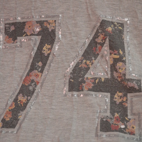 Floral 74 Top - Picture 2 of 4